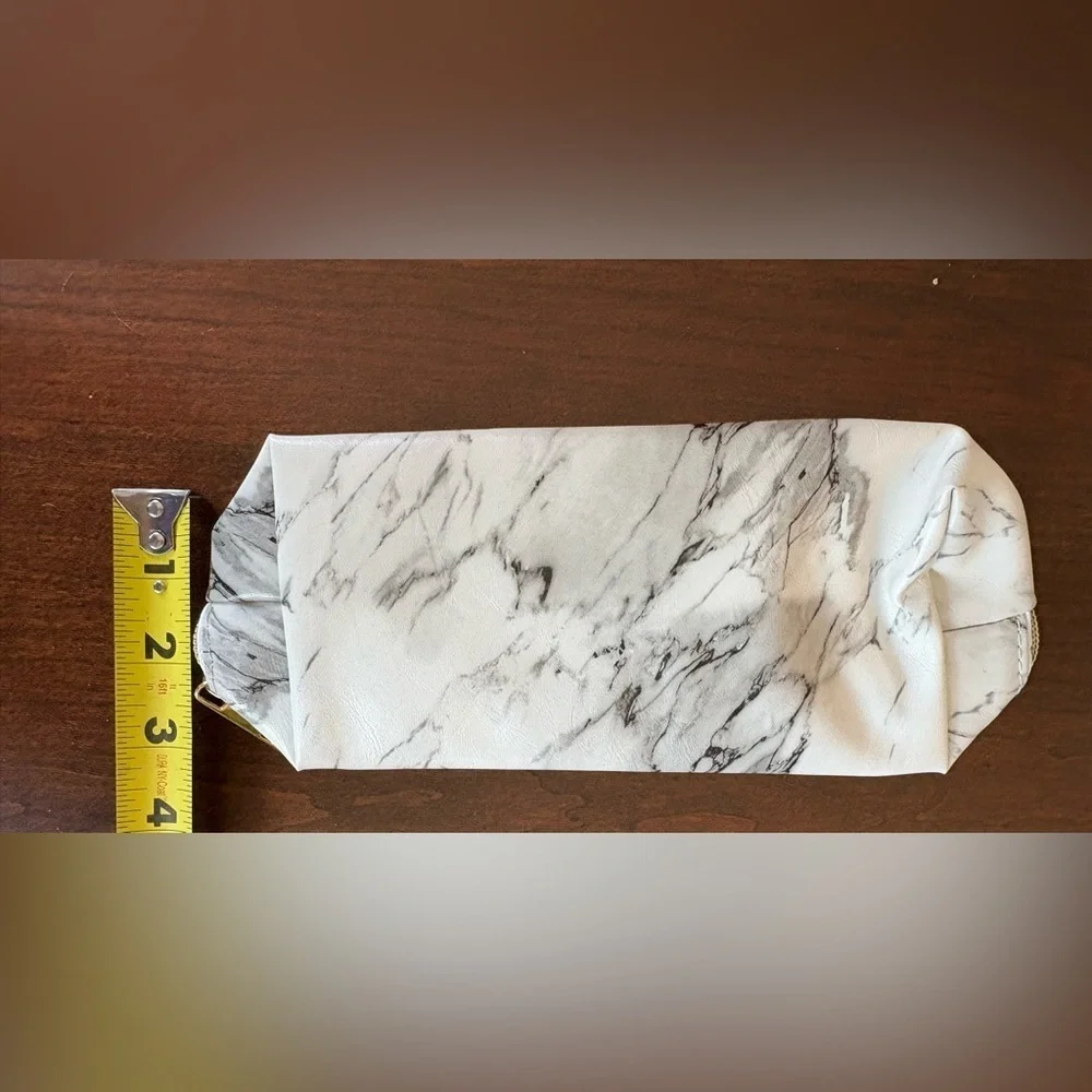Set of 3 white & gray marble organization packing cubes & makeup brushes travel